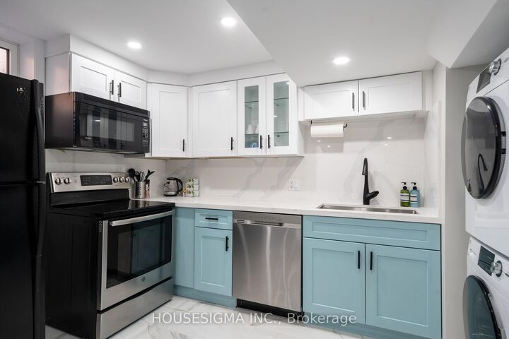 Property Photo:  119 Toscana Drive Bsmt  ON L1R 2Z9 