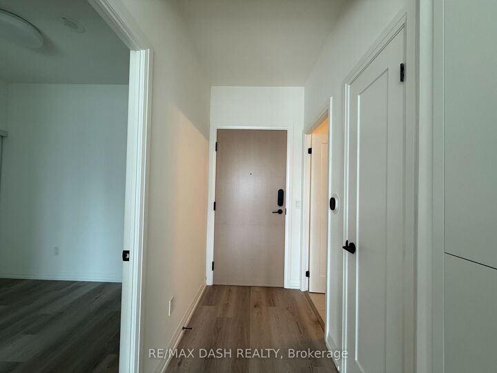 Property Photo:  280 Dundas Street W 3109  ON M5T 0E3 