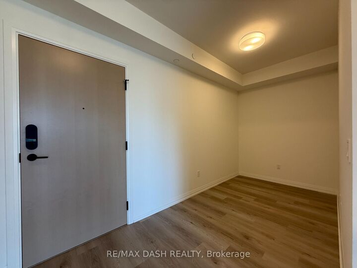 Property Photo:  280 Dundas Street W 2307  ON M5T 0E3 