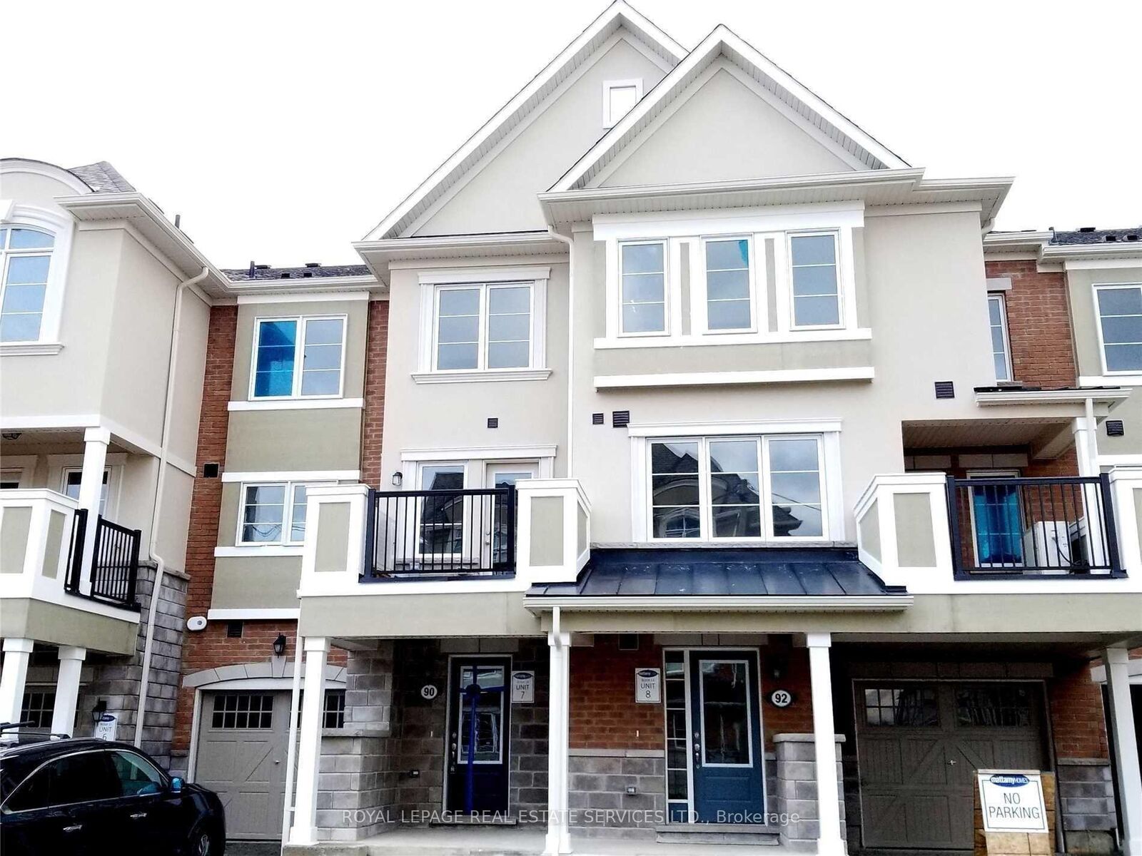 Property Photo: 90 Howe Street ON M1L 0J4