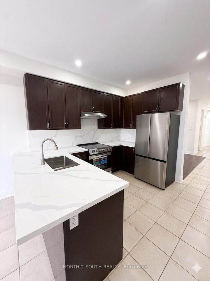 Property Photo: 2271 Whitewood Crescent Upper ON L9S 2B1