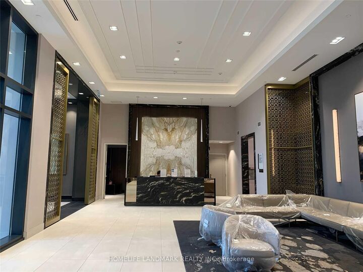 Property Photo:  268 Buchanan Drive 729W  ON L3R 8G9 