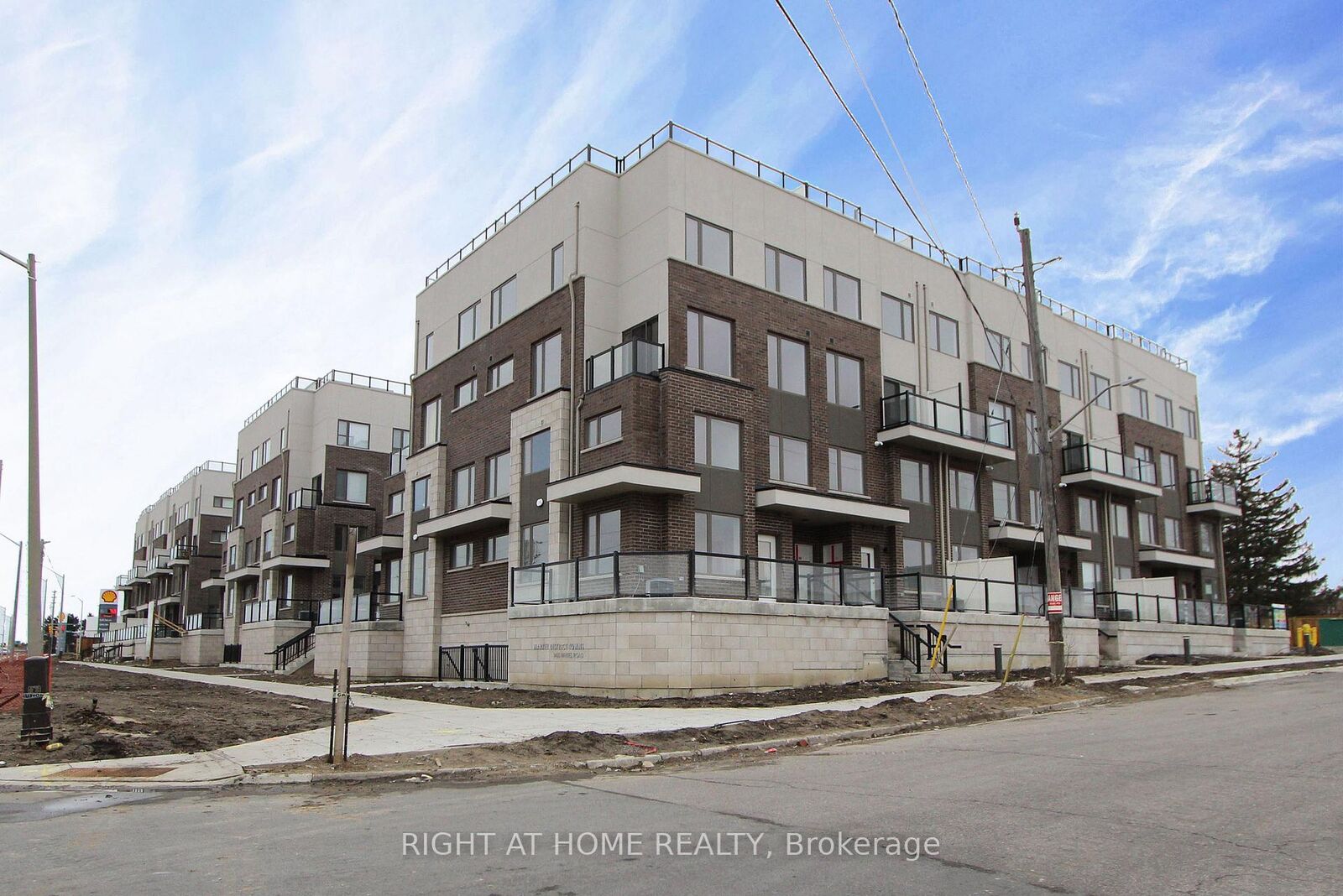 Photo de la propriété:  1460 Whites Road 405  ON L1V 1R4 