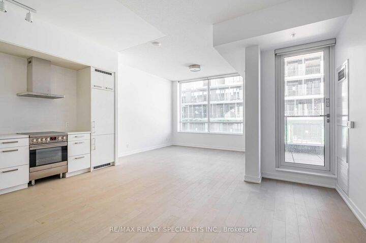 Property Photo:  455 Front Street E S219  ON M5A 0G2 