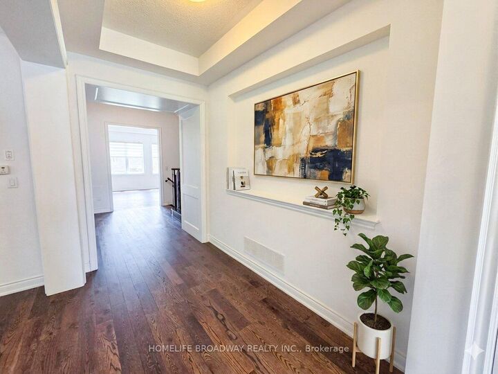 Property Photo:  525 Elgin Mills Road W  ON L4C 4M3 