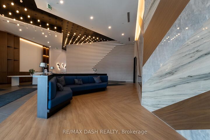 Property Photo:  1037 The Queensway Avenue 213  ON M8Z 0H5 