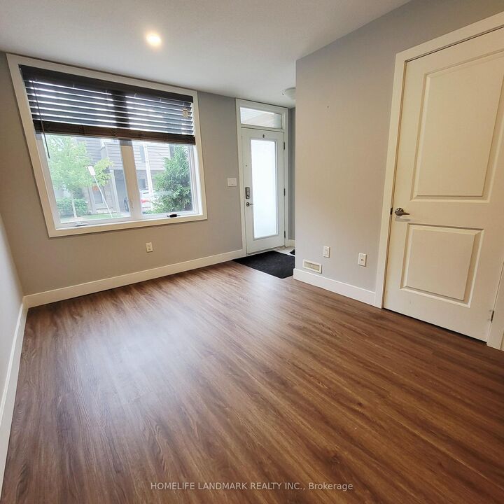 Property Photo:  1960 Dalmagarry Road 60  ON N6G 0T8 