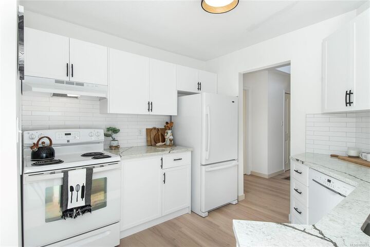 Property Photo:  300 St. Ann's Rd #311  BC V9W 4C6 