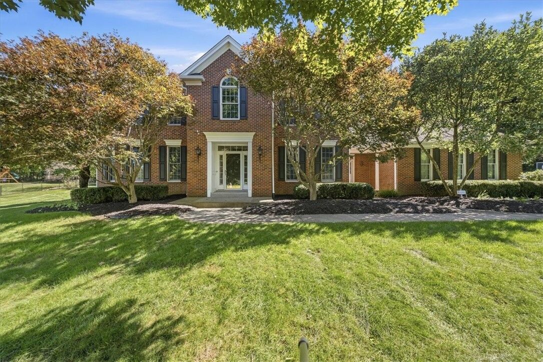 Property Photo: 706 Audubon Dr PA 16046