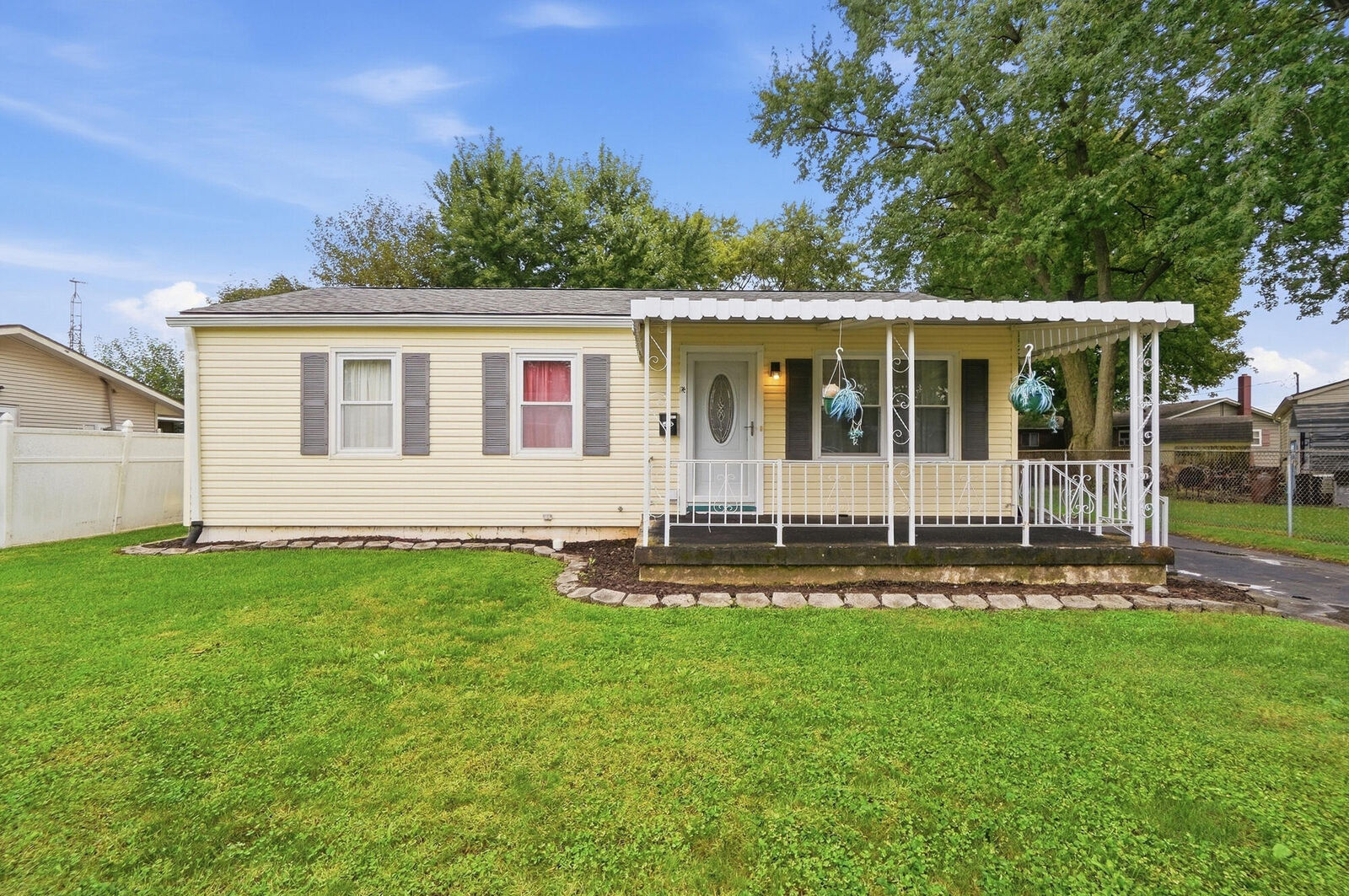 Property Photo: 13 Western Drive OH 45381
