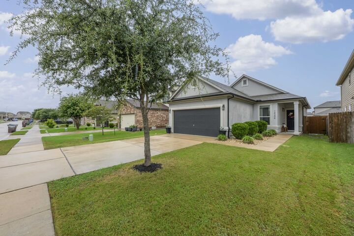 Property Photo: 14204 Theodore Roosevelt Street TX 78653