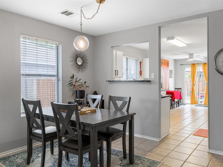 Property Photo:  1104 Laurelleaf Drive  TX 78660 