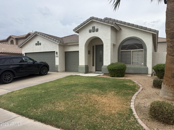 Property Photo:  2802 E Tulsa Street  AZ 85225 