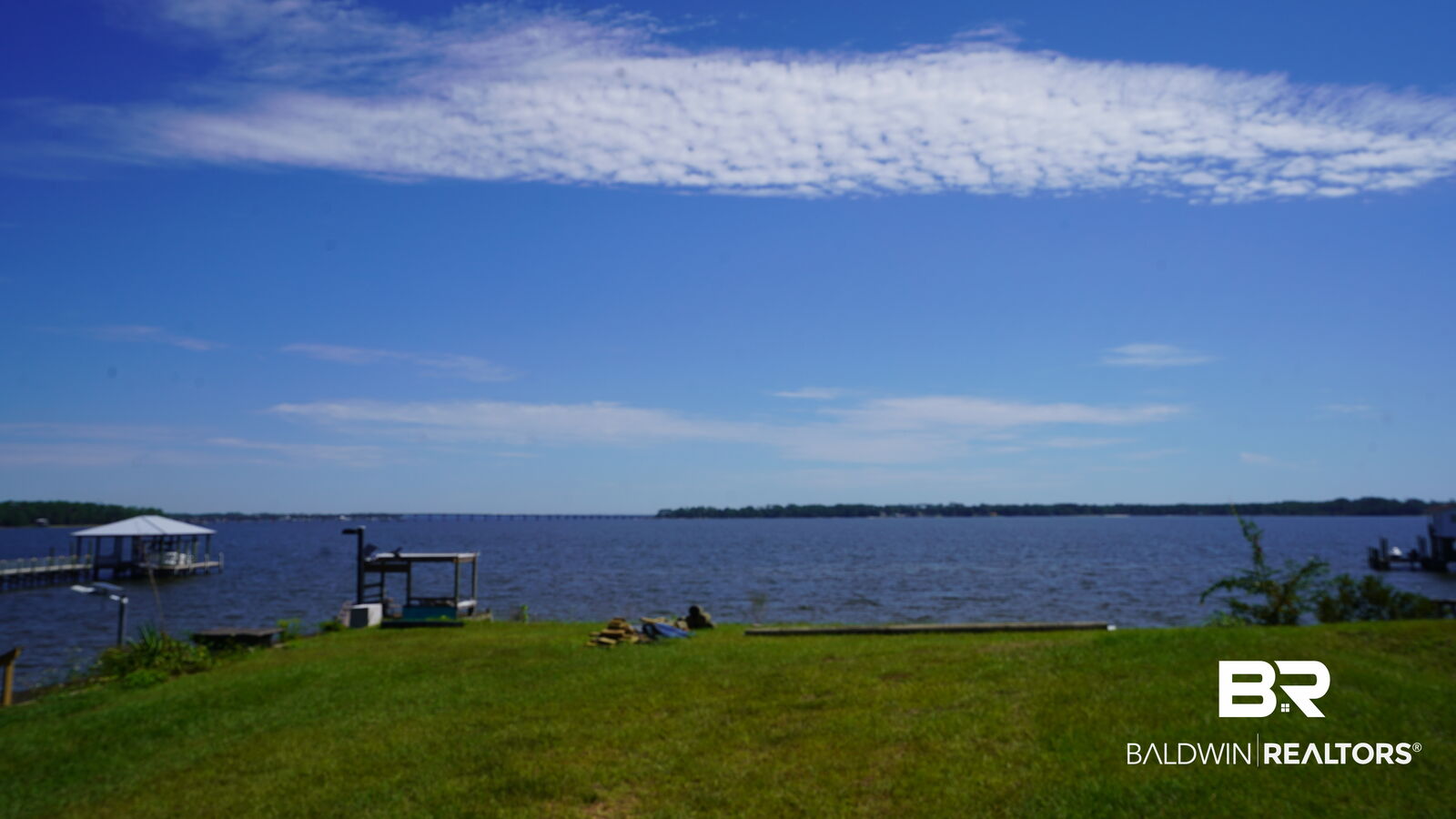 Property Photo: 2106 Club House Drive AL 36549