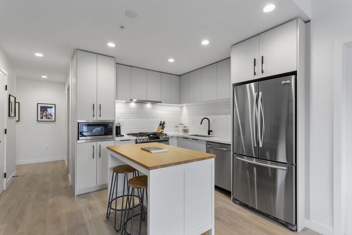 Property Photo:  3018 St George Street 301  BC V3H 2H7 