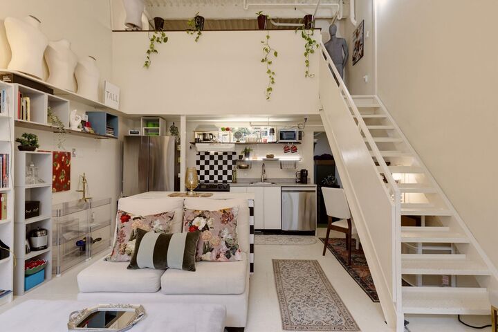 Property Photo:  272 E 4th Avenue 106  BC V5T 4S2 