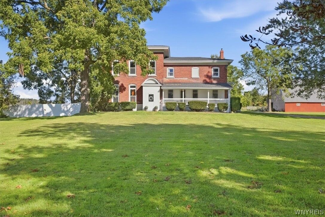 Property Photo:  4571 Budd Road  NY 14094 