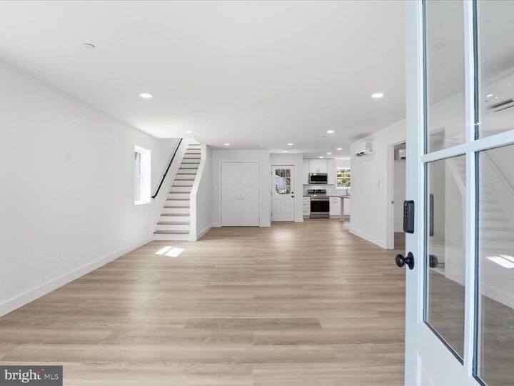 Property Photo:  1425 Hallie Street SW  MD 21037 