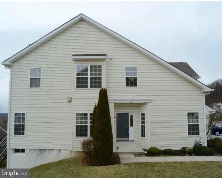 Property Photo: 37 Lincoln Drive PA 19335