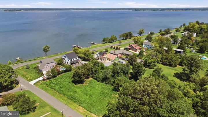 Property Photo:  Lot 2 Bayview Avenue  MD 21613 