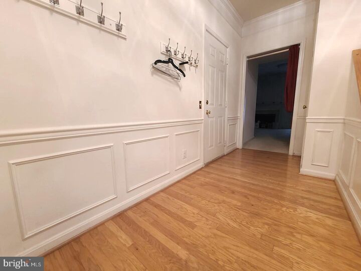 Property Photo:  7705 Wiley Creek Way  VA 22315 