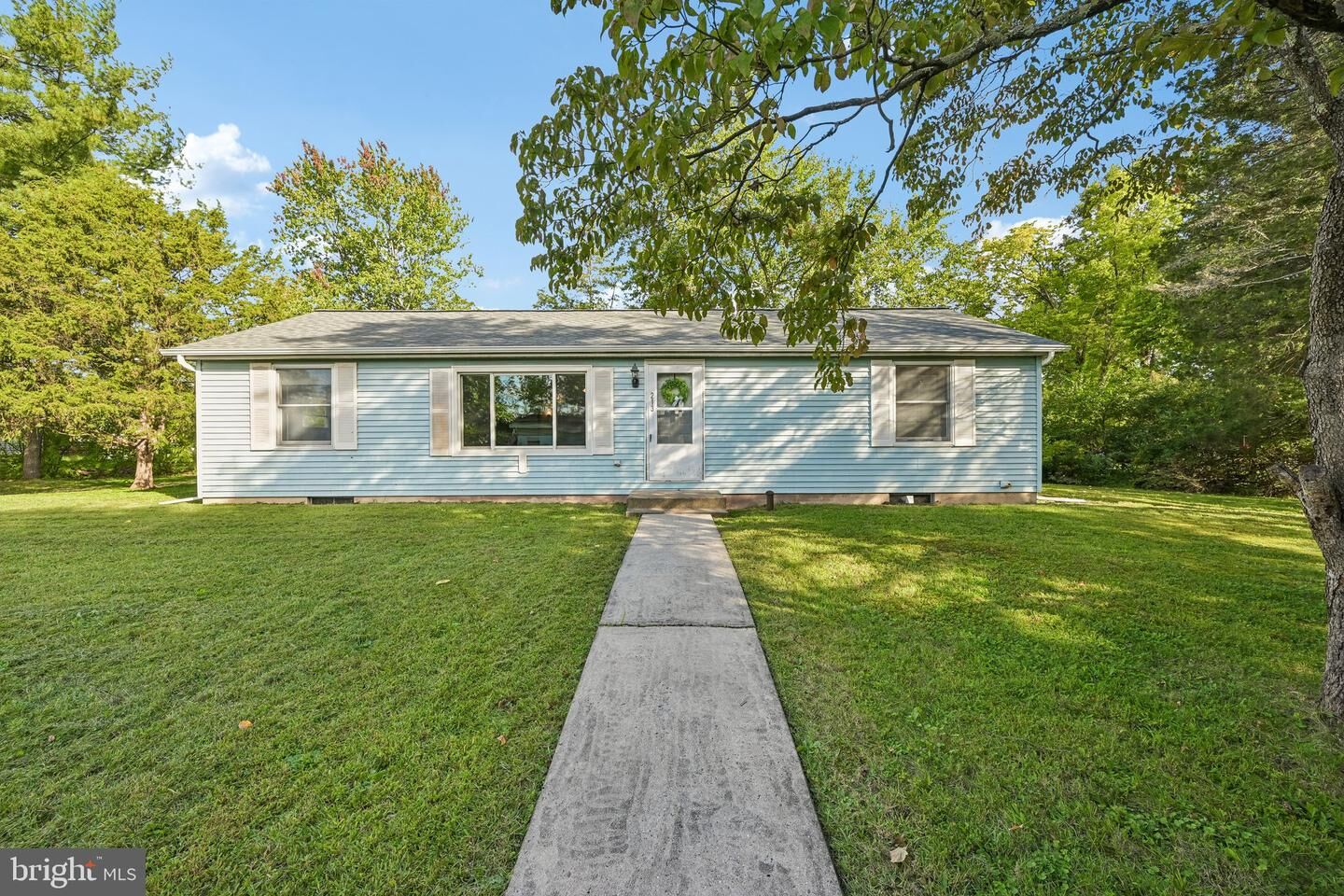 Property Photo: 213 Pleasantview Avenue PA 19473