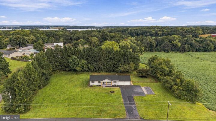 Property Photo:  429 Cherry Grove Road  MD 21919 