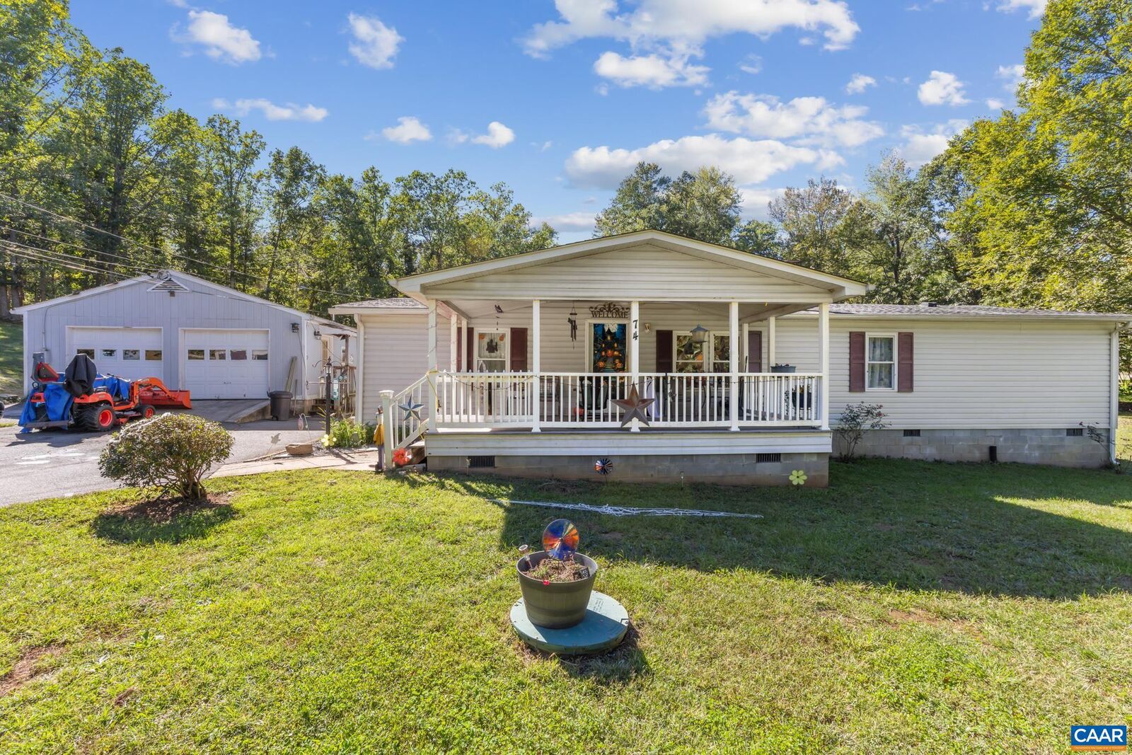 Property Photo:  74 Aerial Dr  VA 22969 
