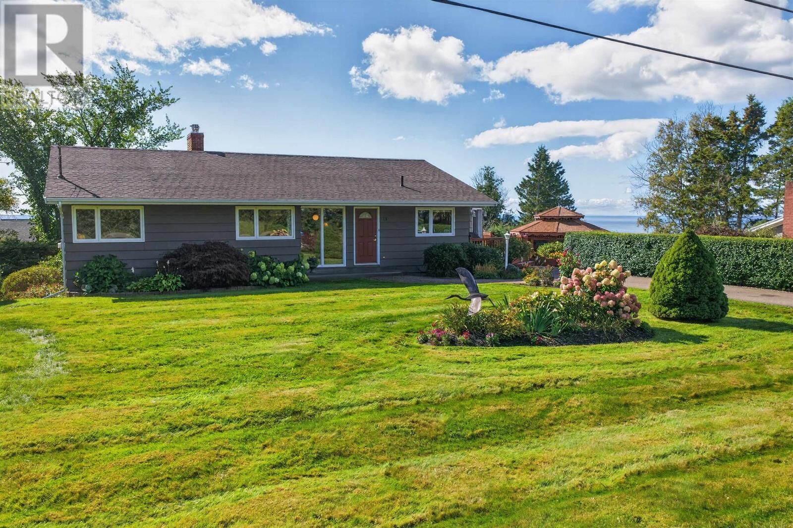 Property Photo: 22 Upper Tea Hill Crescent PE C1B 2V1