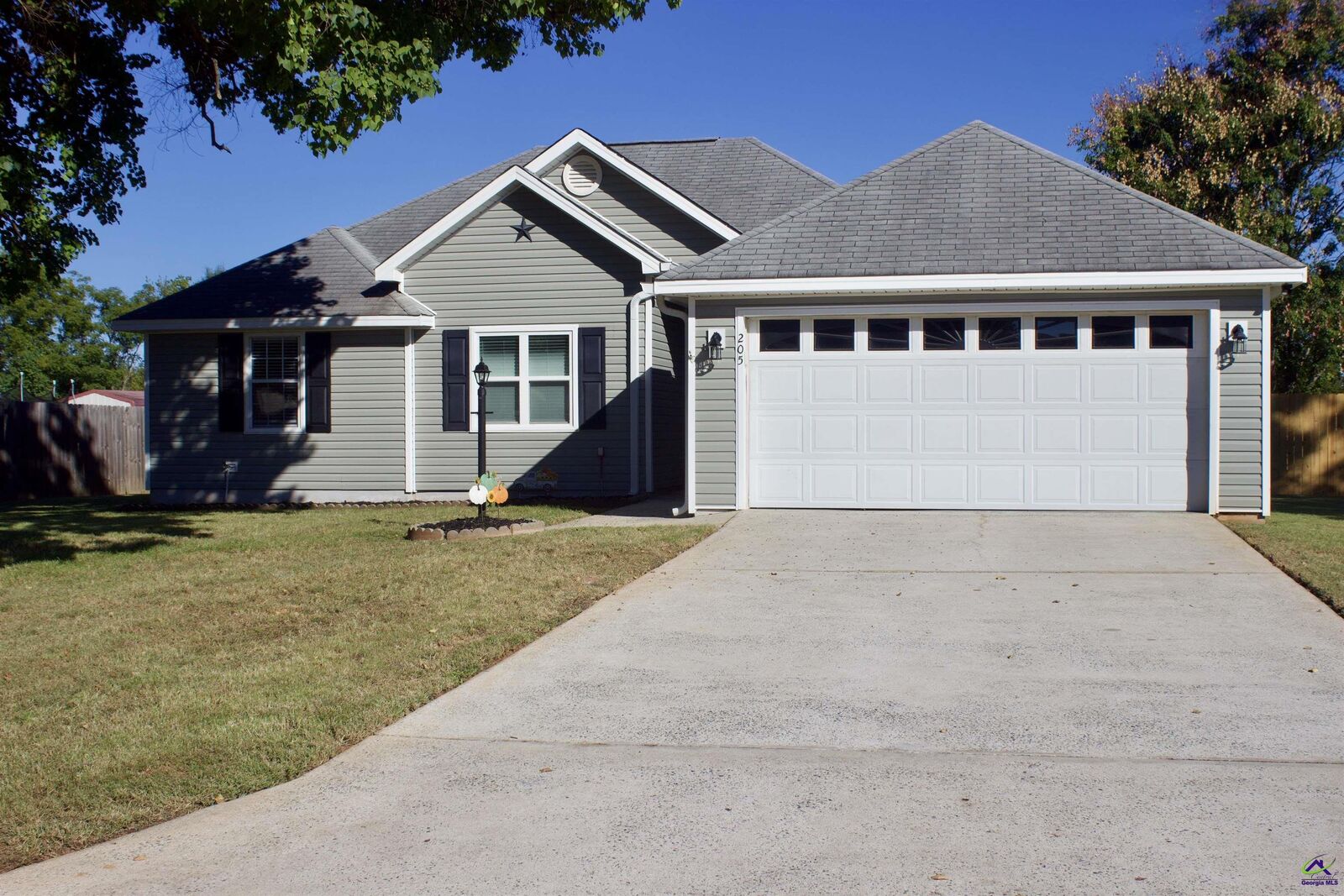 Property Photo: 205 Butten Drive GA 31005