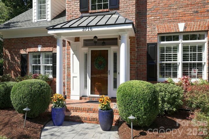 Property Photo: 3716 Eastover Hills Court NC 28211