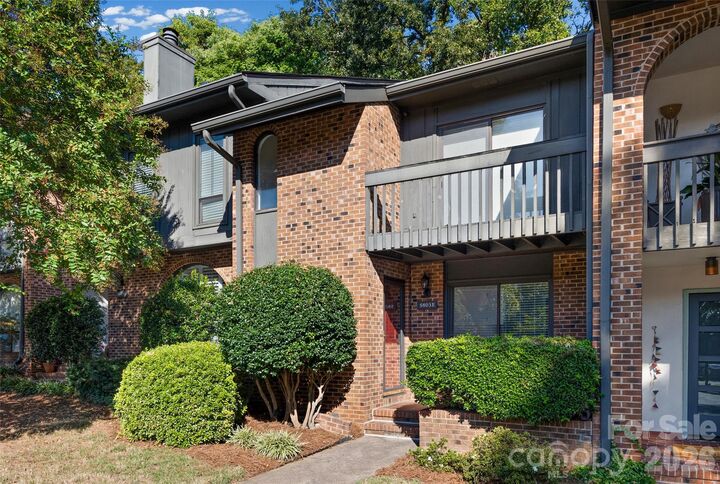 Property Photo:  5803 Sharon Road E  NC 28210 