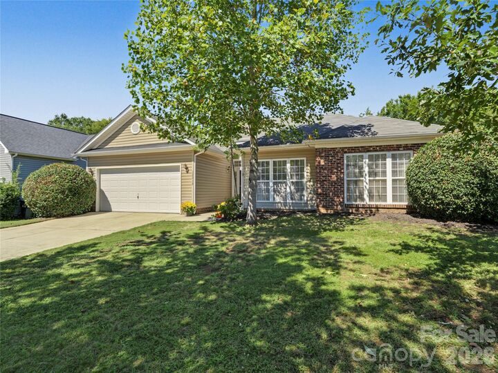 Property Photo:  13318 Planters Row Drive  NC 28278 