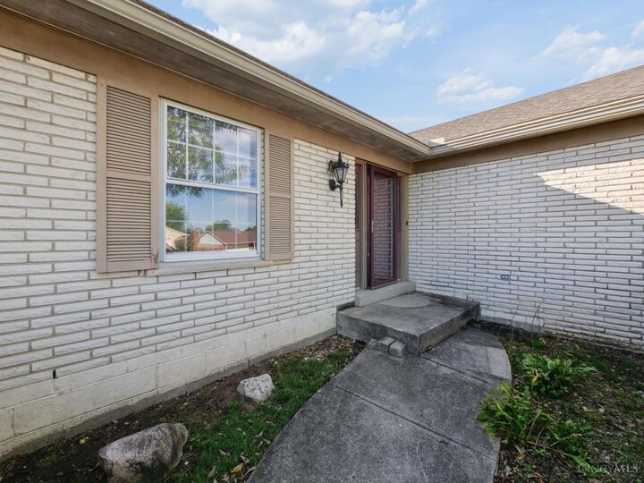 Property Photo:  5341 Highmeadow Lane  OH 45415 