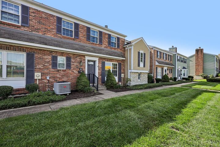 Property Photo:  42 Applewood Drive  OH 45014 