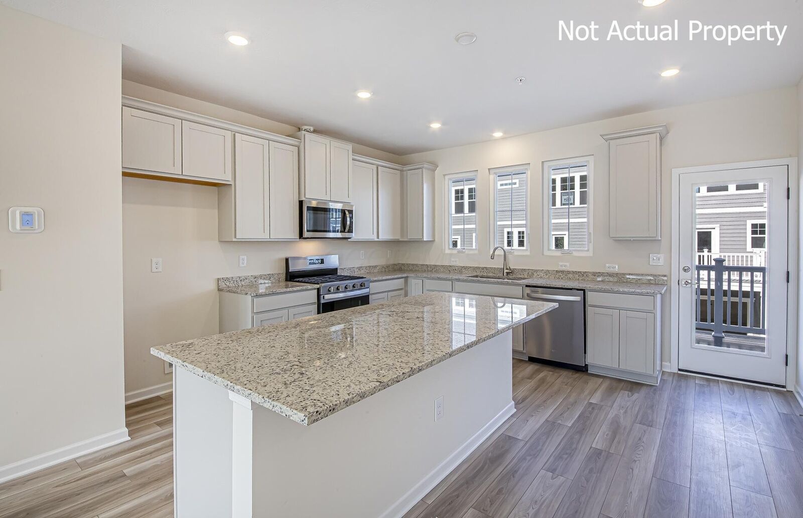 Property Photo:  340 Snell Lane  OH 43082 
