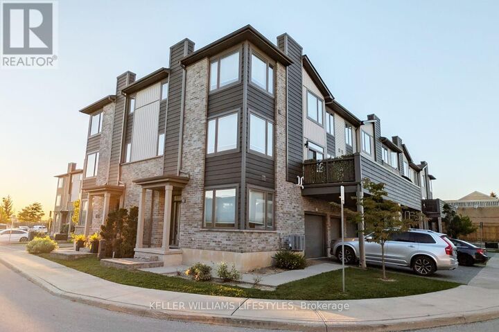 Property Photo:  2070 Meadowgate Boulevard 25  ON N6M 0H5 