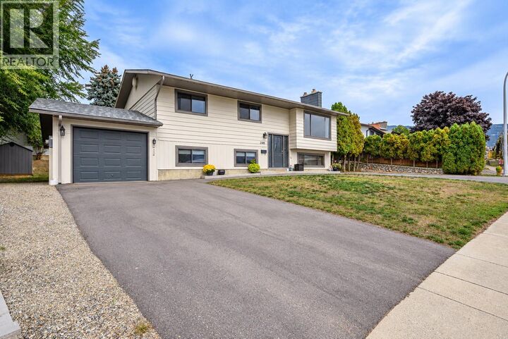 Property Photo:  2105 20 Avenue  BC V1T 7J7 