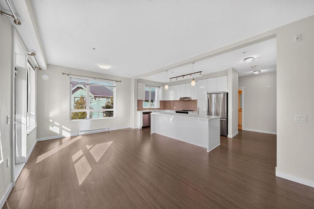 Property Photo:  31158 Westridge Place 309  BC V2T 0K5 