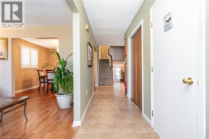 Property Photo:  437 Eaglewood Drive  ON L8W 2T1 