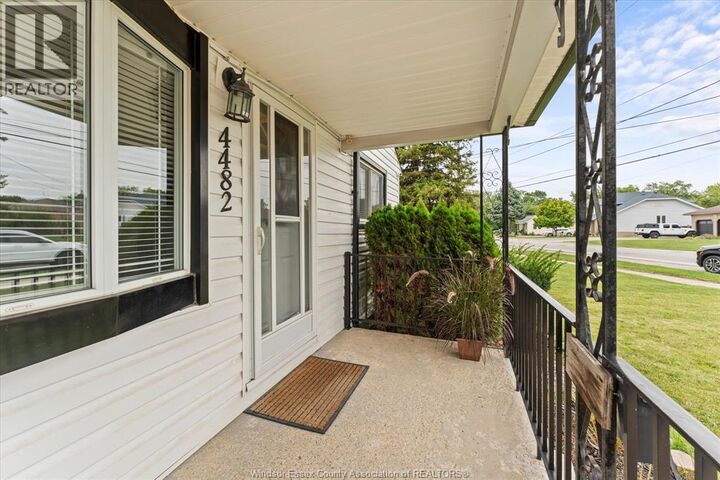 Property Photo:  4482 Grand Marais Road East  ON N8W 1X7 