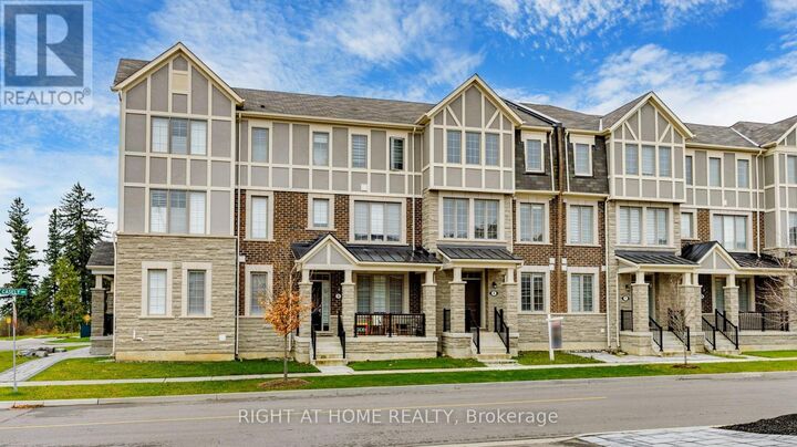 Property Photo: 5 Casely Avenue ON L4S 0J8