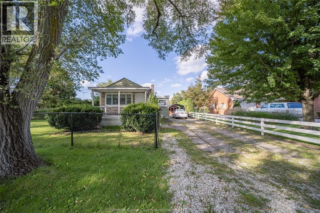 Property Photo:  1497 Everts  ON N9B 3E2 