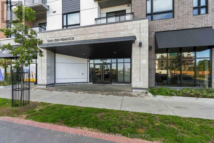 Property Photo:  1350 Hemlock Road 202  ON K1K 5C2 