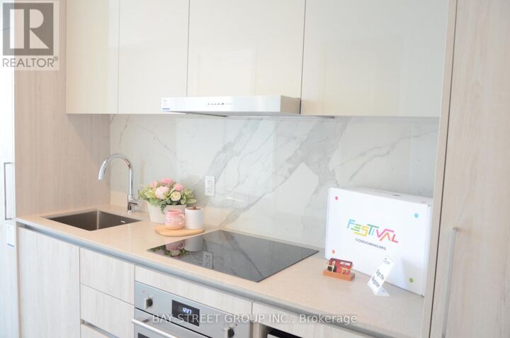 Property Photo:  225 Commerce Street #6503  ON L4K 0R1 