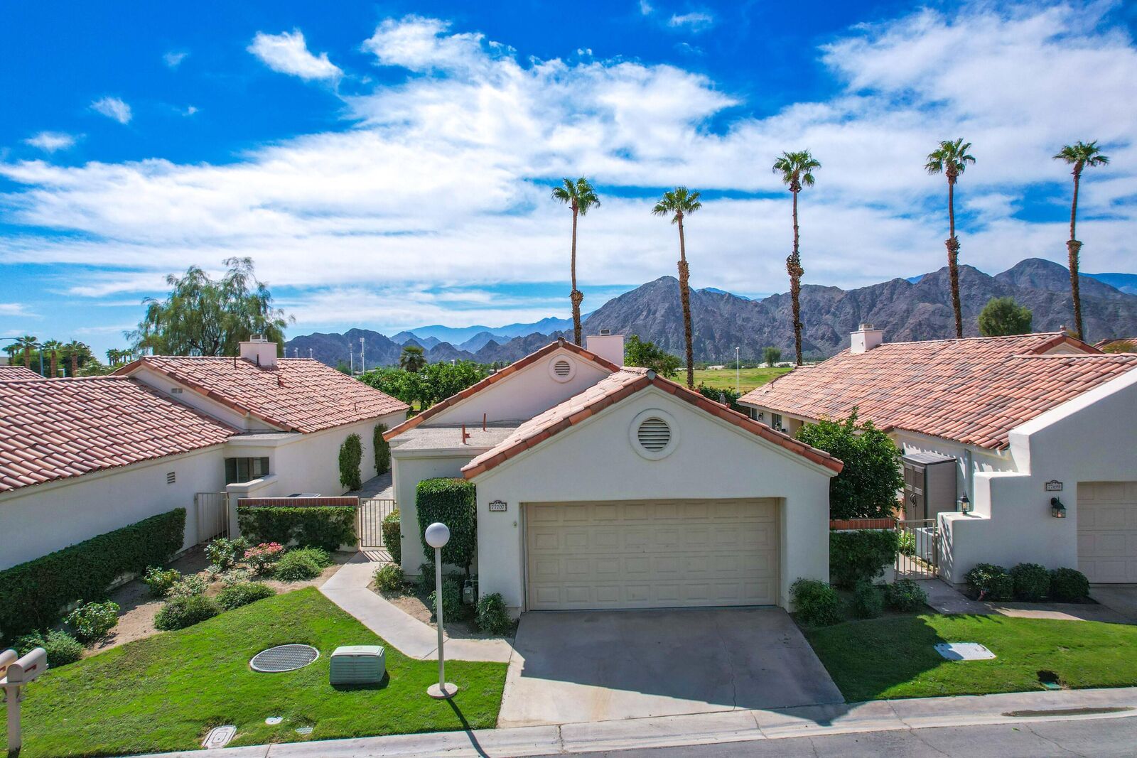 Property Photo: 77707 Calle Las Brisas S CA 92211