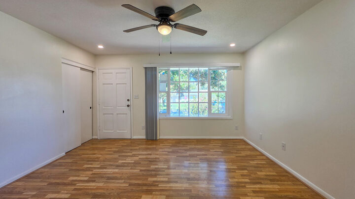 Property Photo:  371 NW Oakland Circle  FL 32548 