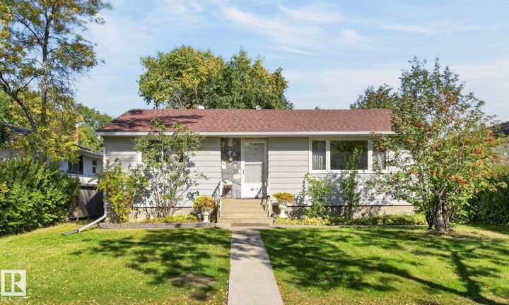 Property Photo:  13636 122 Avenue NW  AB T5L 2V8 