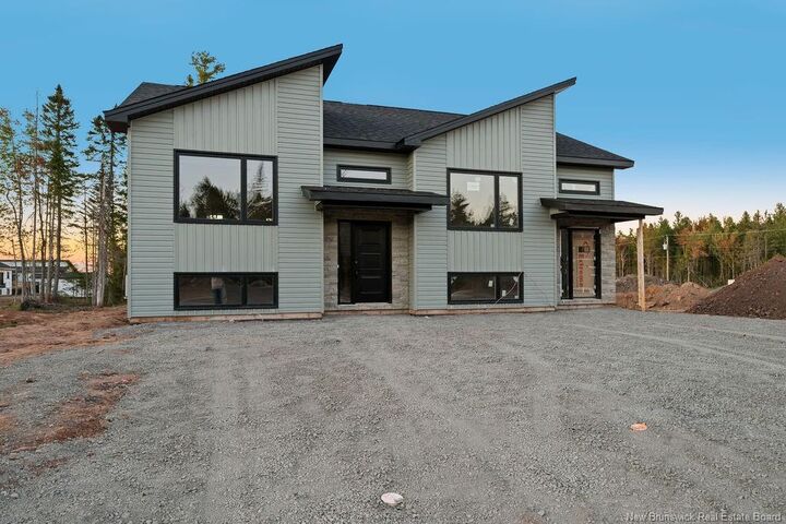 Property Photo:  193 Carrington Drive  NB E1B 5E8 