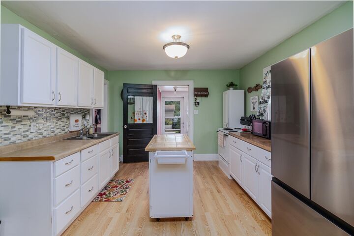 Property Photo:  156 13th Avenue N  MN 56387 